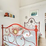 Bright Apartment With Private Garden And Balcony