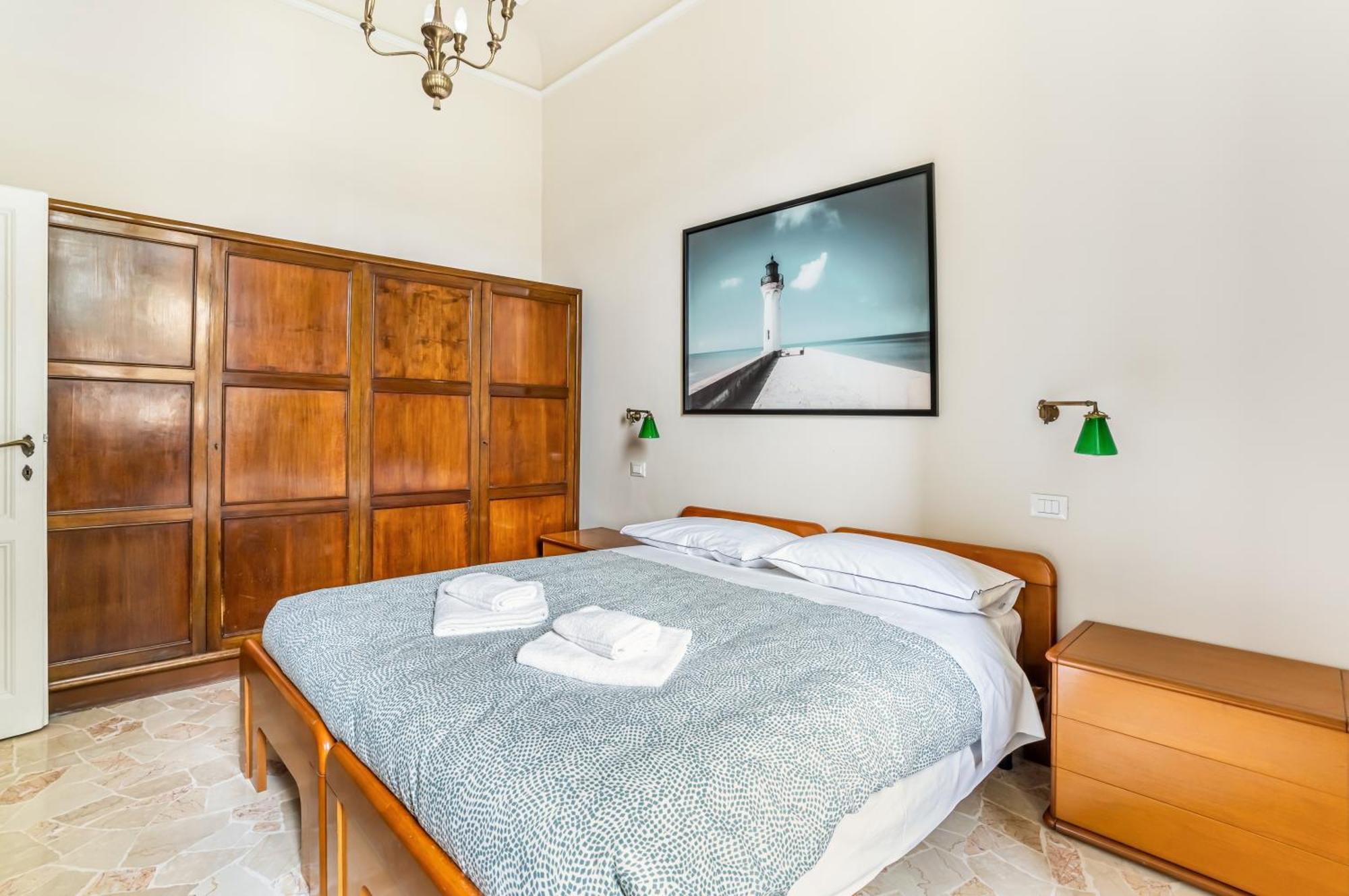 Apartamento Bright With Private Garden And Balcony *