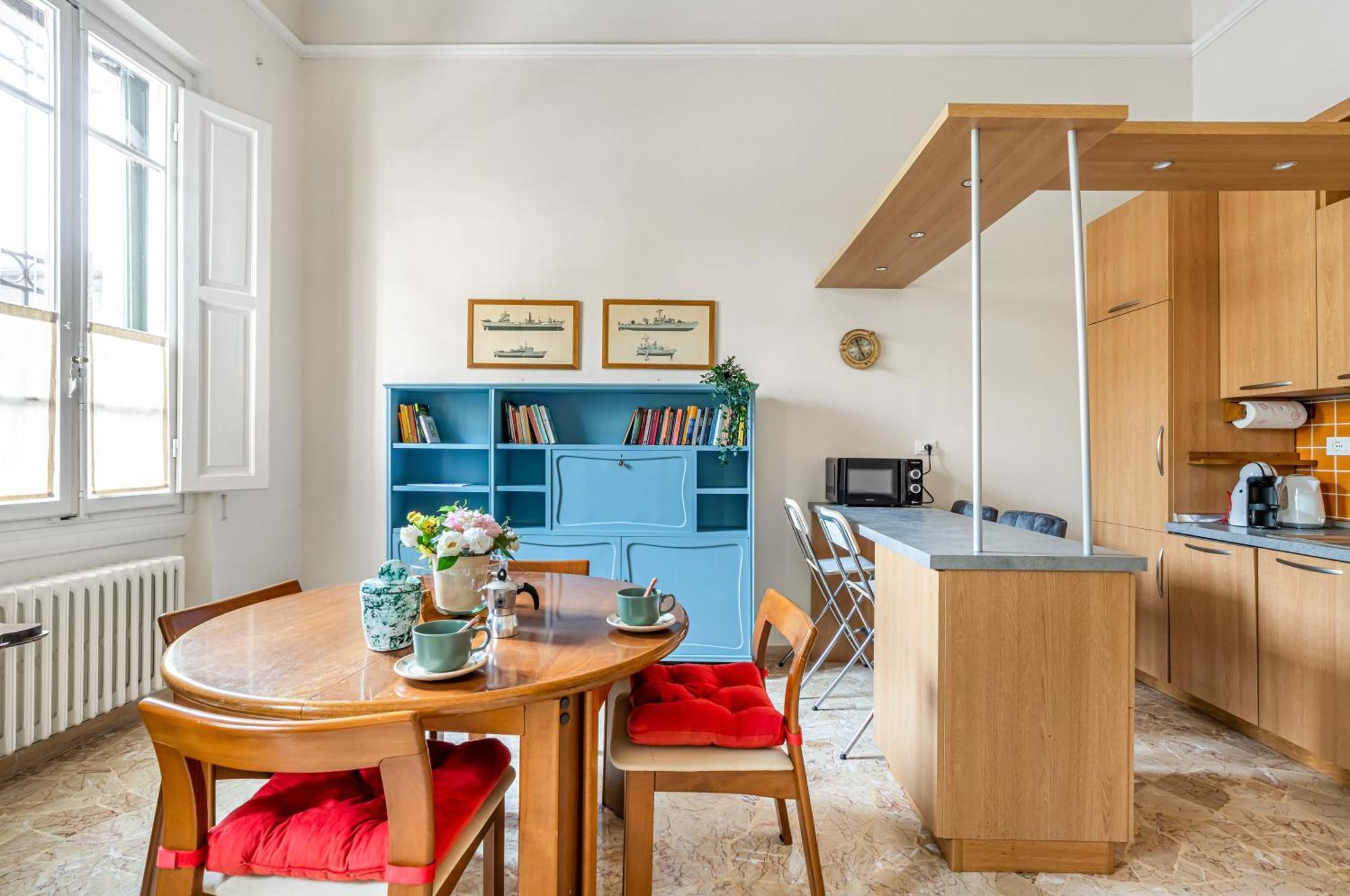 Apartamento Bright With Private Garden And Balcony Florencia