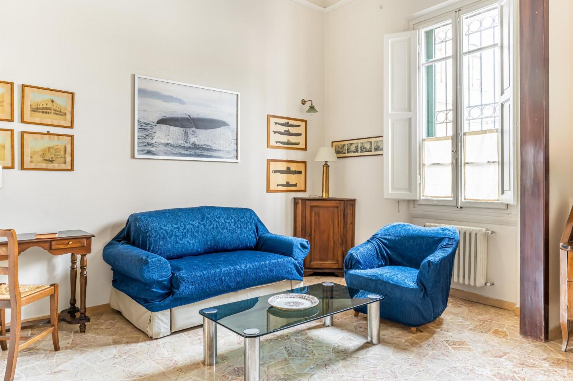 Apartamento Bright With Private Garden And Balcony